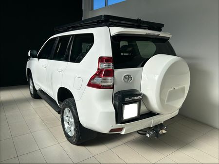 2014-Toyota-Land-Cruiser-Prado-30-TDI-TX-Auto_5
