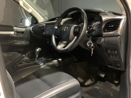 2025-Toyota-Hilux-28-GD-6-Raider-4x4-Auto-Double-Cab_12