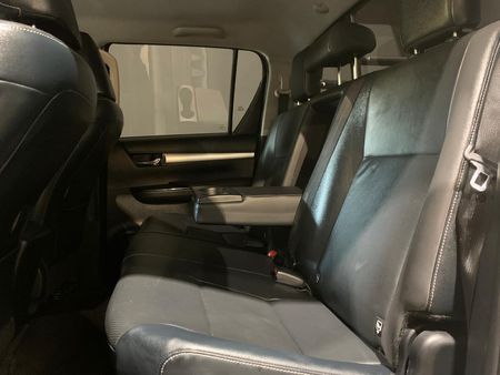 2025-Toyota-Hilux-28-GD-6-Raider-4x4-Auto-Double-Cab_16