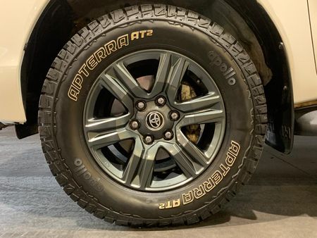 2025-Toyota-Hilux-28-GD-6-Raider-4x4-Auto-Double-Cab_19