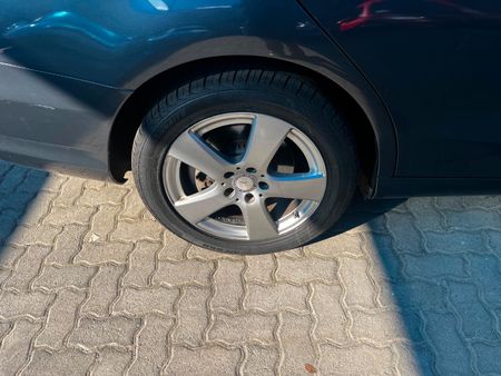 2016-Mercedes-Benz-C-Class-C-180-Avantgarde-Auto_6