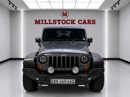 2010-Jeep-Wrangler-Unlimited-38-Rubicon-Auto_1