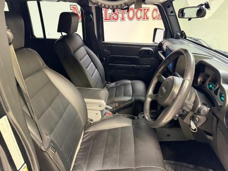 2010-Jeep-Wrangler-Unlimited-38-Rubicon-Auto_6