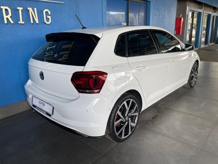 2019-Volkswagen-Polo-20-GTI-Auto-147kW_12