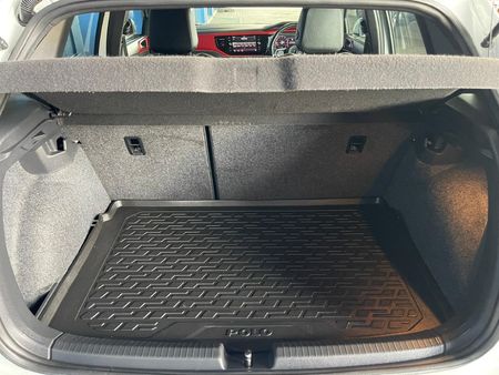 2019-Volkswagen-Polo-20-GTI-Auto-147kW_13