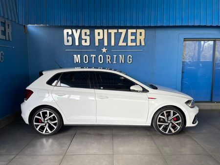 2019-Volkswagen-Polo-20-GTI-Auto-147kW_2