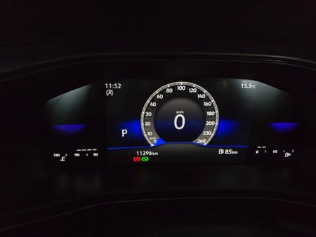 2025-Volkswagen-T-Cross-10-TSI-Auto_19
