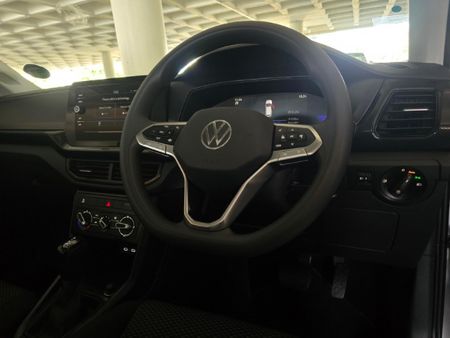 2025-Volkswagen-T-Cross-10-TSI-Auto_24