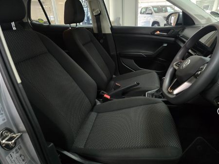 2025-Volkswagen-T-Cross-10-TSI-Auto_7