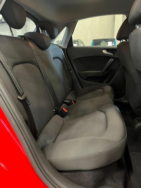 2018-Audi-A1-Sportback-10-TFSI-S-Auto-25-TFSI_11