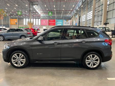 2017-BMW-X1-xDrive20d-Sport-Line-Auto_5