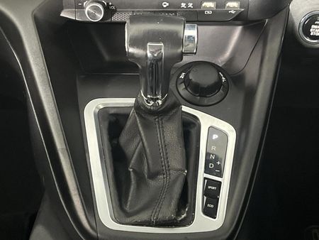 2021-Peugeot-Landtrek-19D-4Action-4x4-Double-Cab-Auto_9