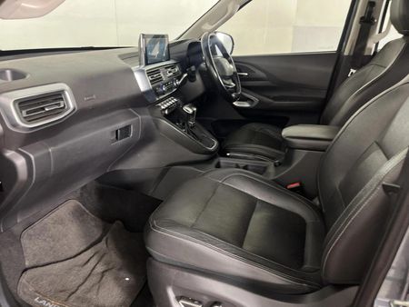 2021-Peugeot-Landtrek-19D-4Action-4x4-Double-Cab-Auto_3