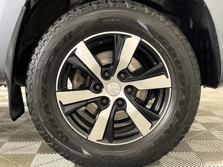 2021-Peugeot-Landtrek-19D-4Action-4x4-Double-Cab-Auto_5