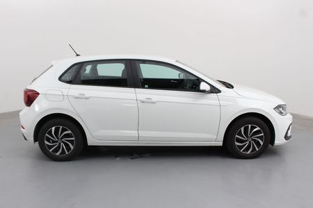 2023-Volkswagen-Polo-10-TSI_9