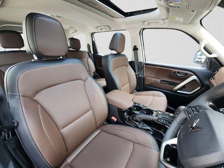 2026-Mahindra-Scorpio-N-22D-Auto-Z8_15