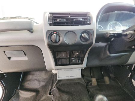 2026-Mahindra-Bolero-Maxi-Truck-25-TD-Single-Cab_18