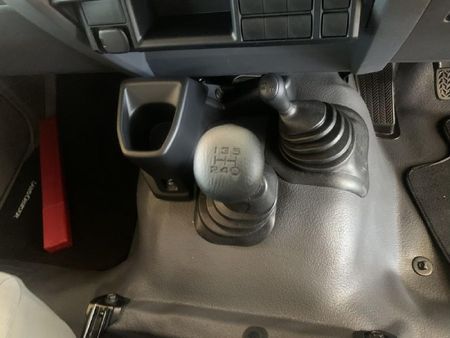 2026-Toyota-Land-Cruiser-79-28-GD-6-Auto-Double-Cab_12