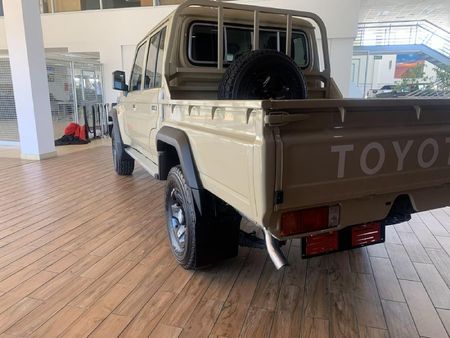 2026-Toyota-Land-Cruiser-79-28-GD-6-Auto-Double-Cab_5