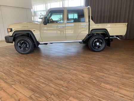 2026-Toyota-Land-Cruiser-79-28-GD-6-Auto-Double-Cab_7