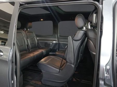 2024-Mercedes-Benz-V-Class-V-300d-Exclusive_11