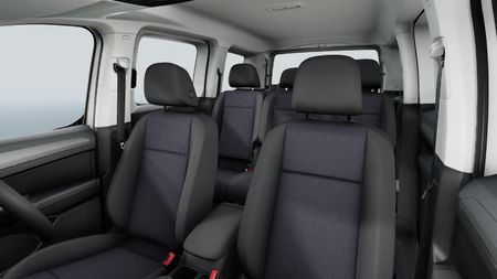 2026-Volkswagen-Caddy-16i_13