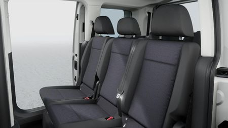 2026-Volkswagen-Caddy-16i_14