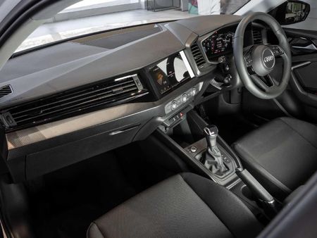 2026-Audi-A1-Sportback-30-TFSI-Advanced-S-Tronic_12
