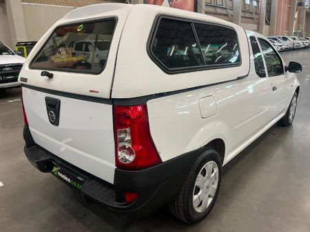 2022-Nissan-NP200-16-AC-Safety-Pack_6