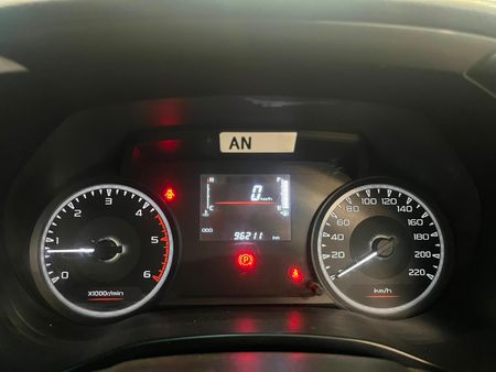 2023-Isuzu-D-Max-19-DDI-HR-L-4x4-Single-Cab_10
