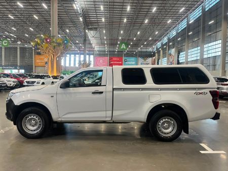 2023-Isuzu-D-Max-19-DDI-HR-L-4x4-Single-Cab_3