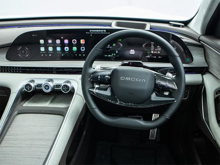 2026-Omoda-C9-20T-Explore-AWD_9