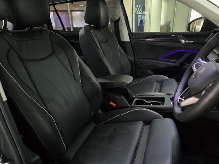 2026-Volkswagen-Tayron-14TSI-Life-DSG-Auto-110kw_17