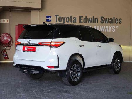 2026-Toyota-Fortuner-24-GD-6-RB-Auto_13
