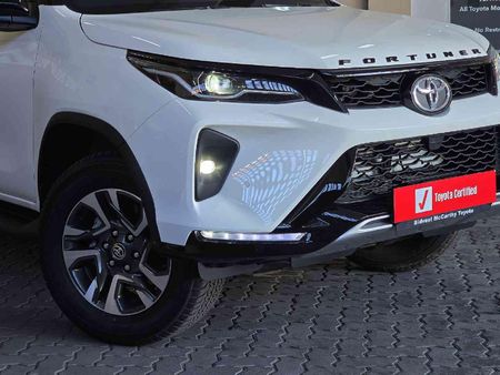 2026-Toyota-Fortuner-24-GD-6-RB-Auto_17