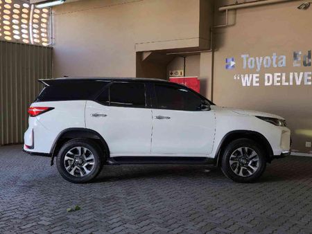 2026-Toyota-Fortuner-24-GD-6-RB-Auto_19