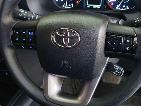 2026-Toyota-Fortuner-24-GD-6-RB-Auto_25