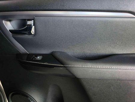 2026-Toyota-Fortuner-24-GD-6-RB-Auto_28