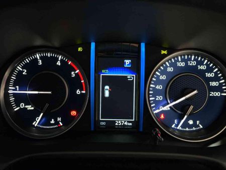 2026-Toyota-Fortuner-24-GD-6-RB-Auto_7