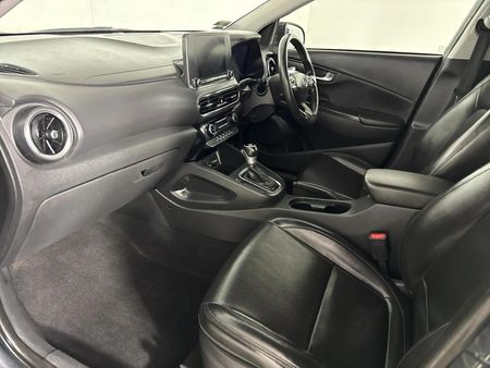 2022-Hyundai-Kona-20-Executive-IVT_8