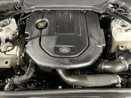 2019-Land-Rover-Discovery-30-TD6-SE_14