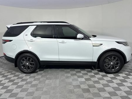 2019-Land-Rover-Discovery-30-TD6-SE_18
