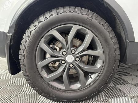 2019-Land-Rover-Discovery-30-TD6-SE_6