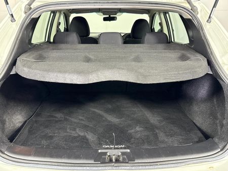 2017-Nissan-Qashqai-12T-Visia_13