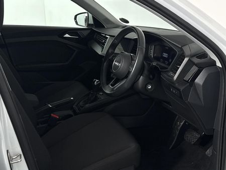 2023-Audi-A1-Sportback-15-TFSI-Auto-35-TFSI_9