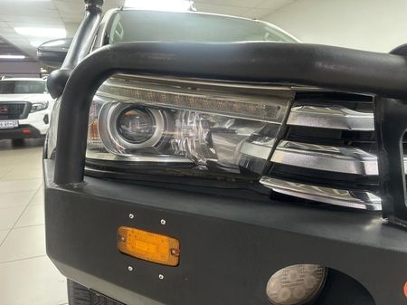 2017-Toyota-Hilux-28-GD-6-Raider-4x4-Double-Cab-Auto_14
