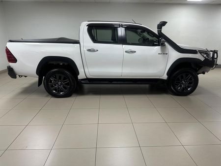 2017-Toyota-Hilux-28-GD-6-Raider-4x4-Double-Cab-Auto_3