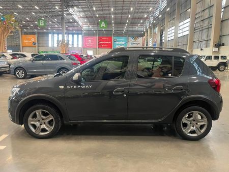 2018-Renault-Sandero-900T-Stepway-Expression_3