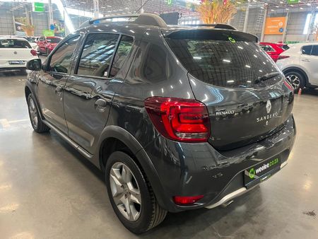 2018-Renault-Sandero-900T-Stepway-Expression_4