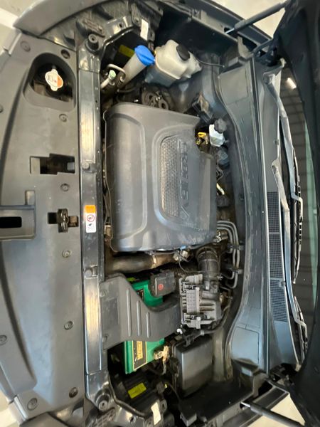 2013-Hyundai-Santa-Fe-R22-Premium-Auto_9